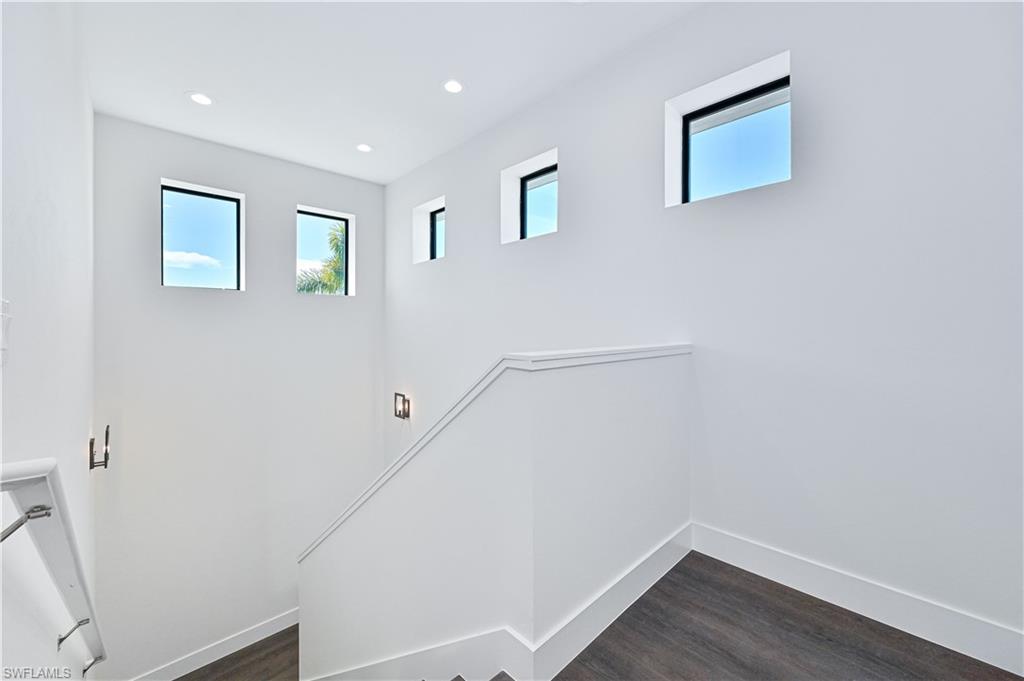 TARPON ESTATES - Residential