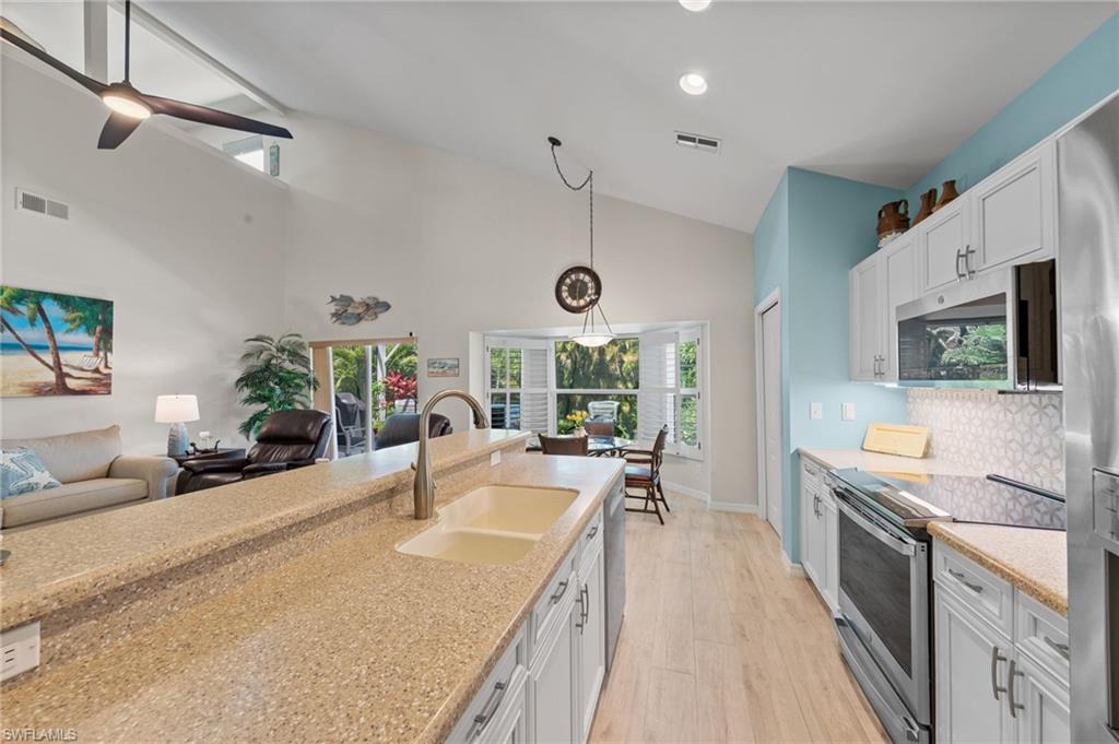 STONEYBROOK - Residential