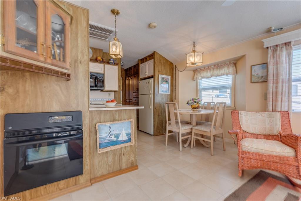 IMPERIAL WILDERNESS - Residential