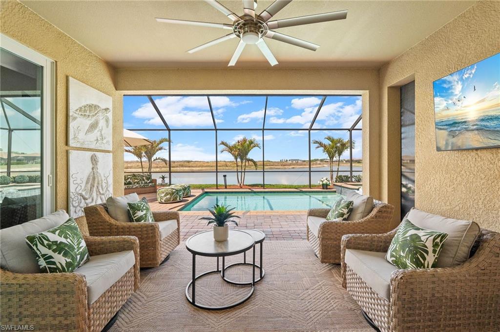 COUNTRY CLUB - Residential