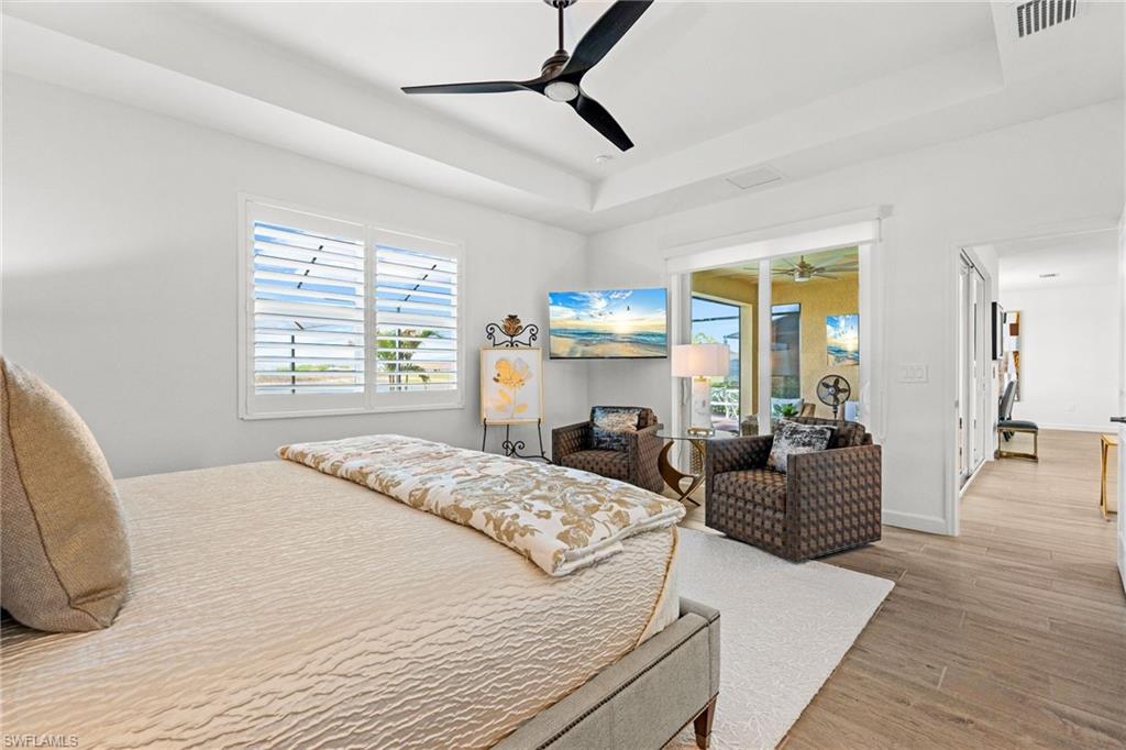 COUNTRY CLUB - Residential