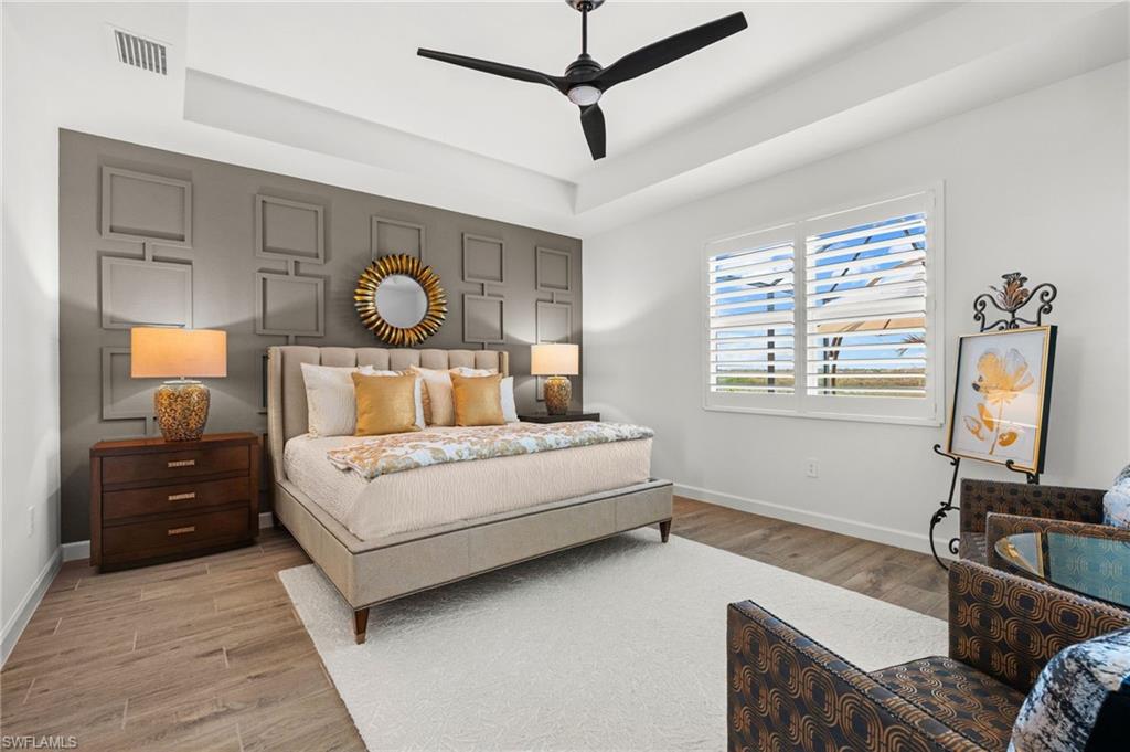 COUNTRY CLUB - Residential