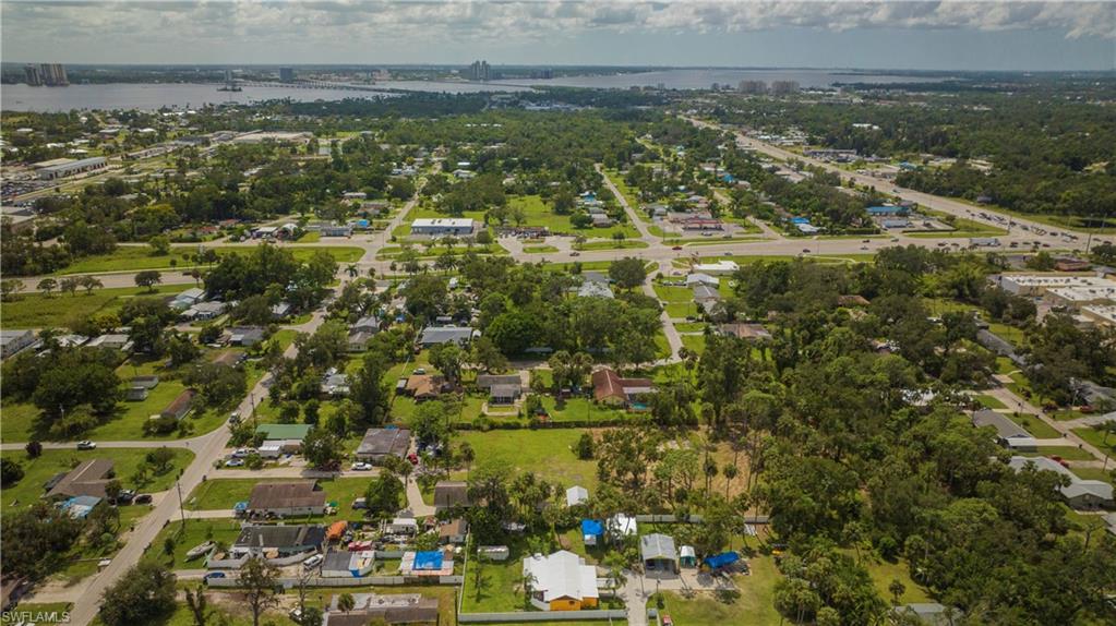 NORTH FORT MYERS - Land