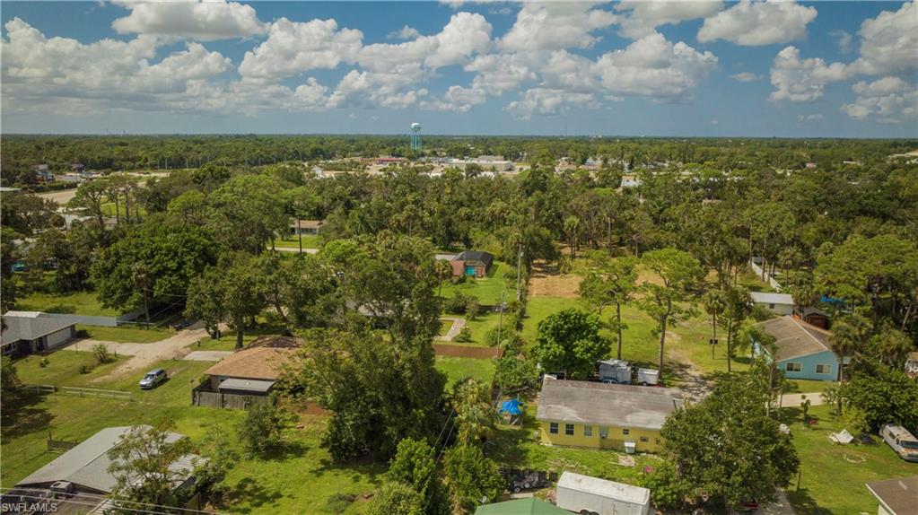 NORTH FORT MYERS - Land