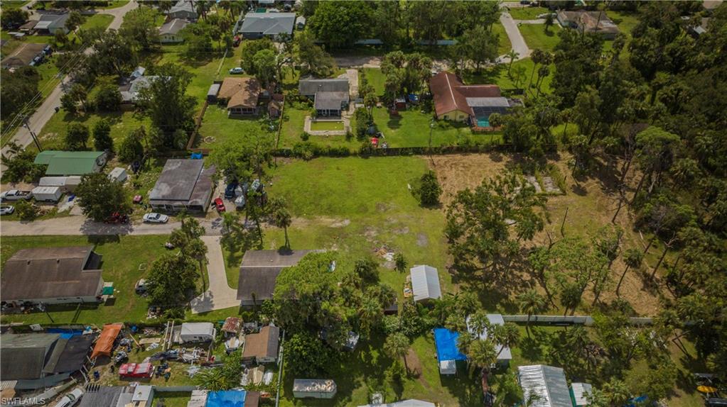 NORTH FORT MYERS - Land