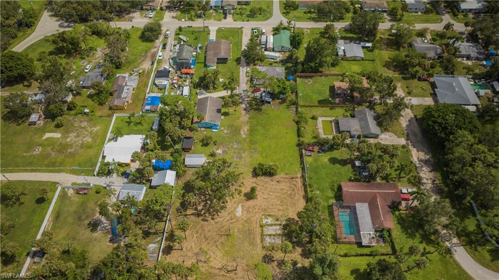 NORTH FORT MYERS - Land