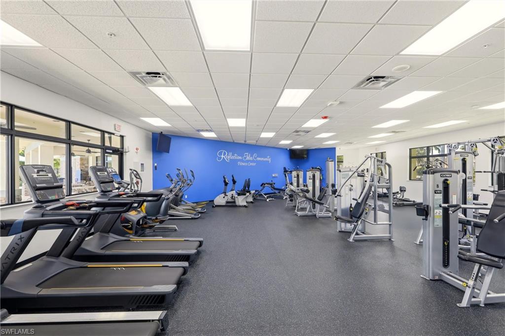 REFLECTION ISLES - Residential