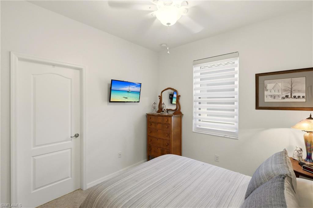 REFLECTION ISLES - Residential