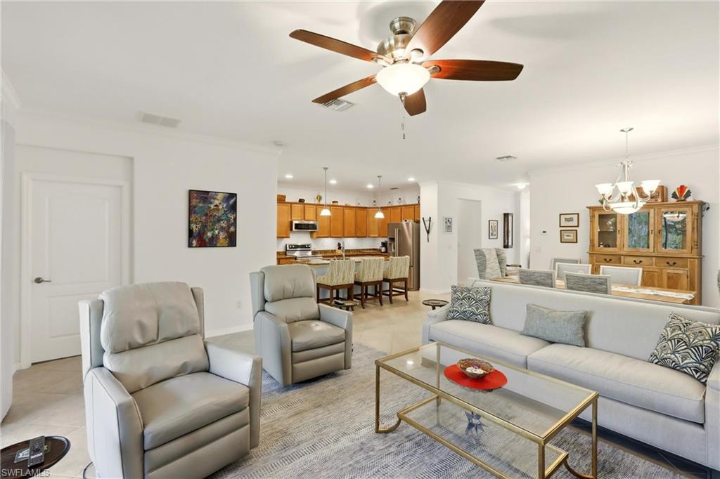 REFLECTION ISLES - Residential