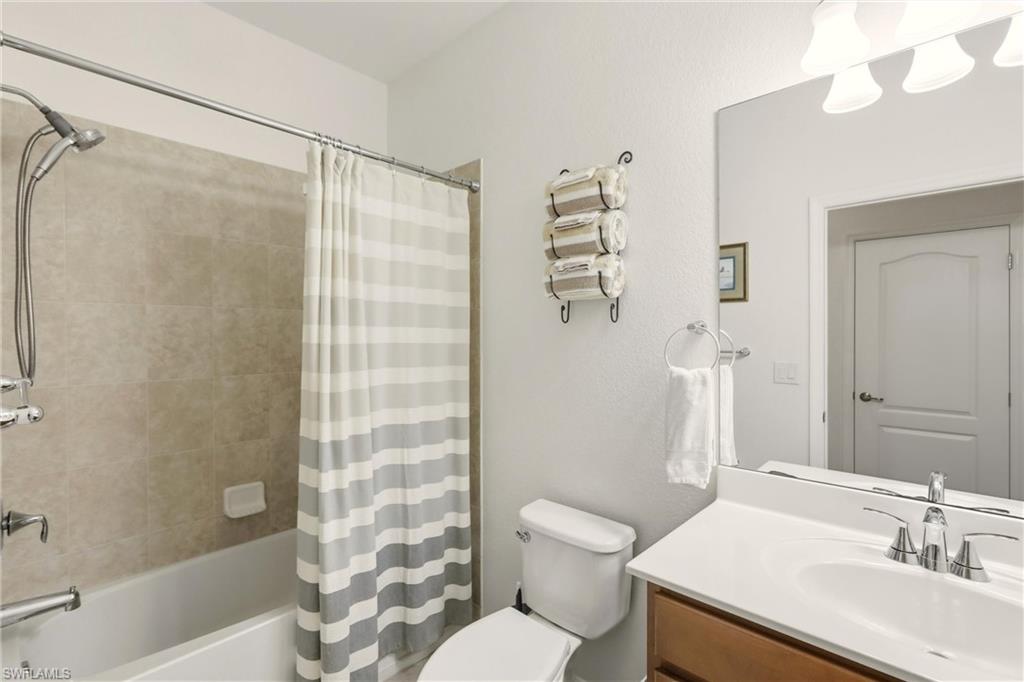 REFLECTION ISLES - Residential