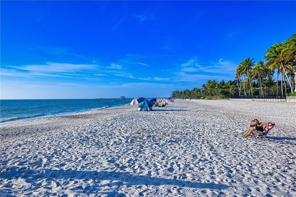 Naples, Florida 34104, United States, 2 Bedrooms Bedrooms, ,2 BathroomsBathrooms,Residential,Active,31002