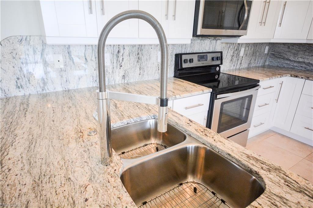 AVALON PRESERVE - Residential