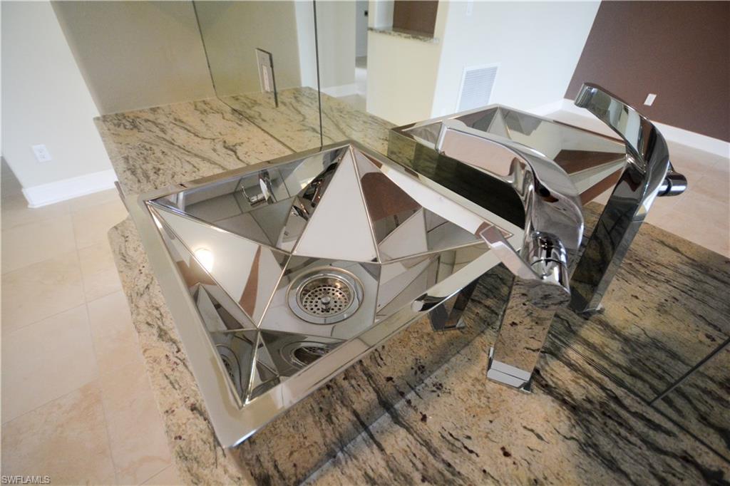 AVALON PRESERVE - Residential