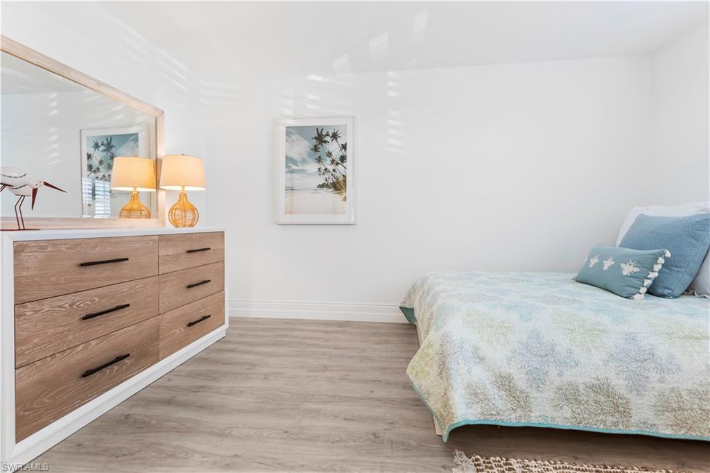 MARINA MANOR - Residential Lease