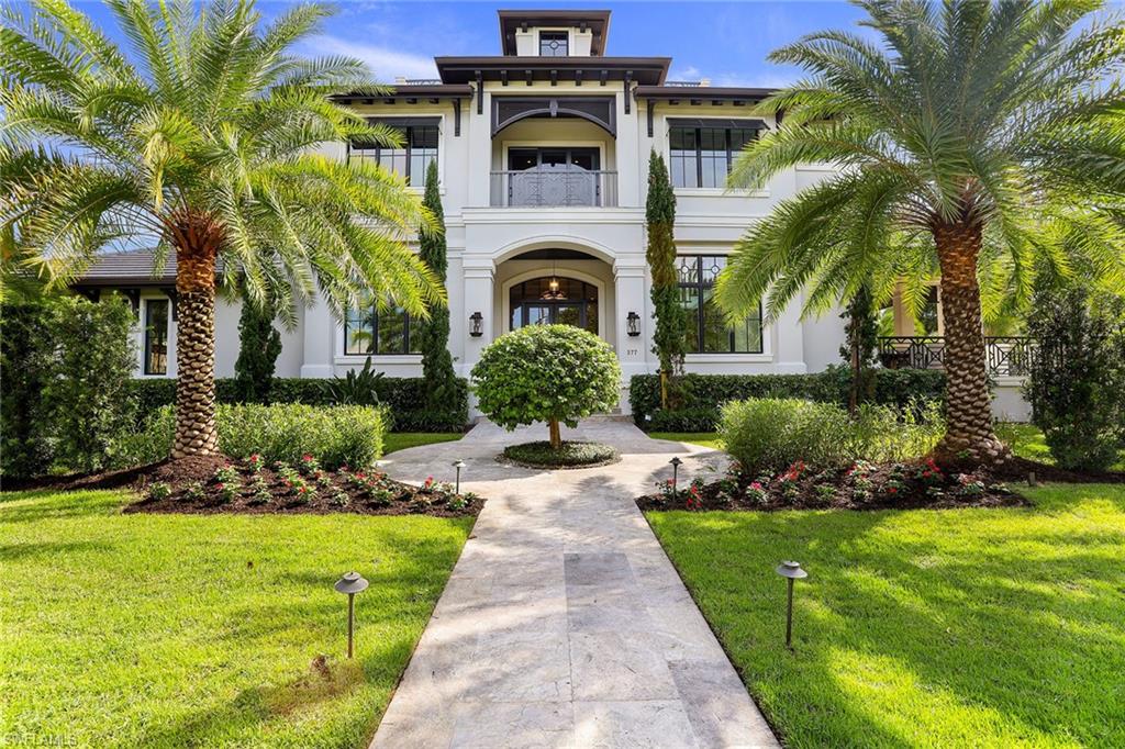 OLDE NAPLES - Residential