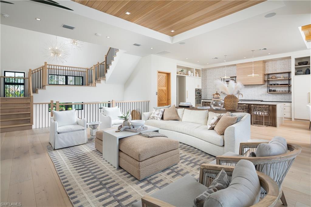 MCPHIE PARK - Residential