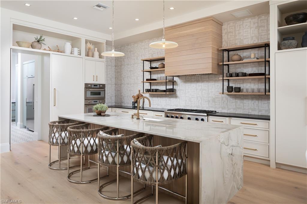 MCPHIE PARK - Residential