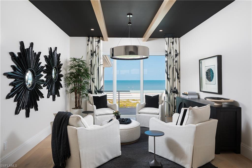 MCPHIE PARK - Residential