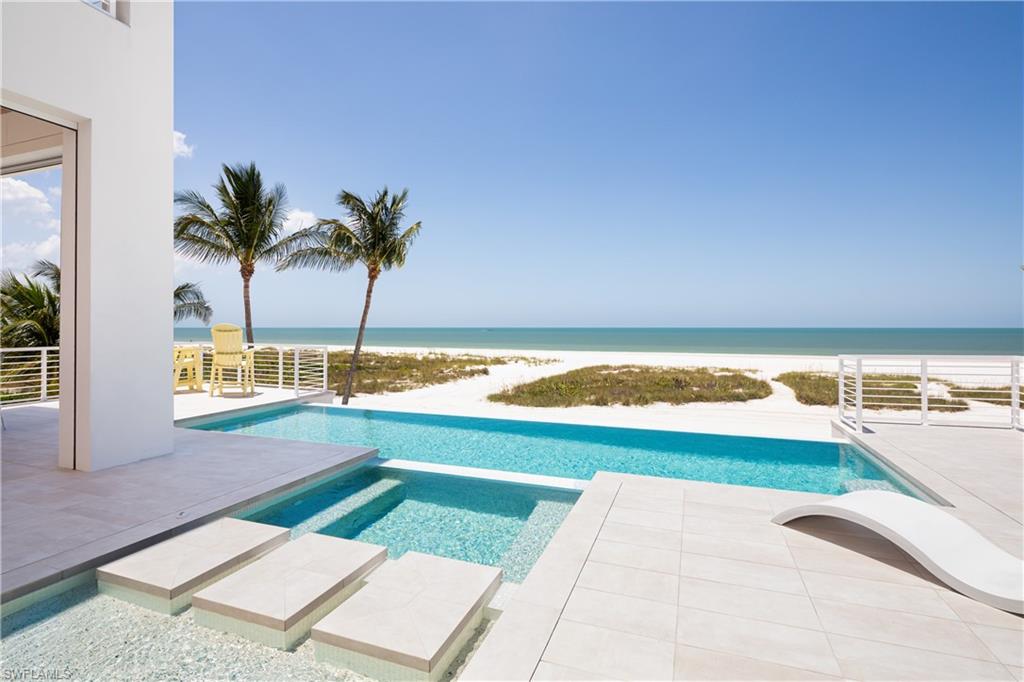 MCPHIE PARK - Residential