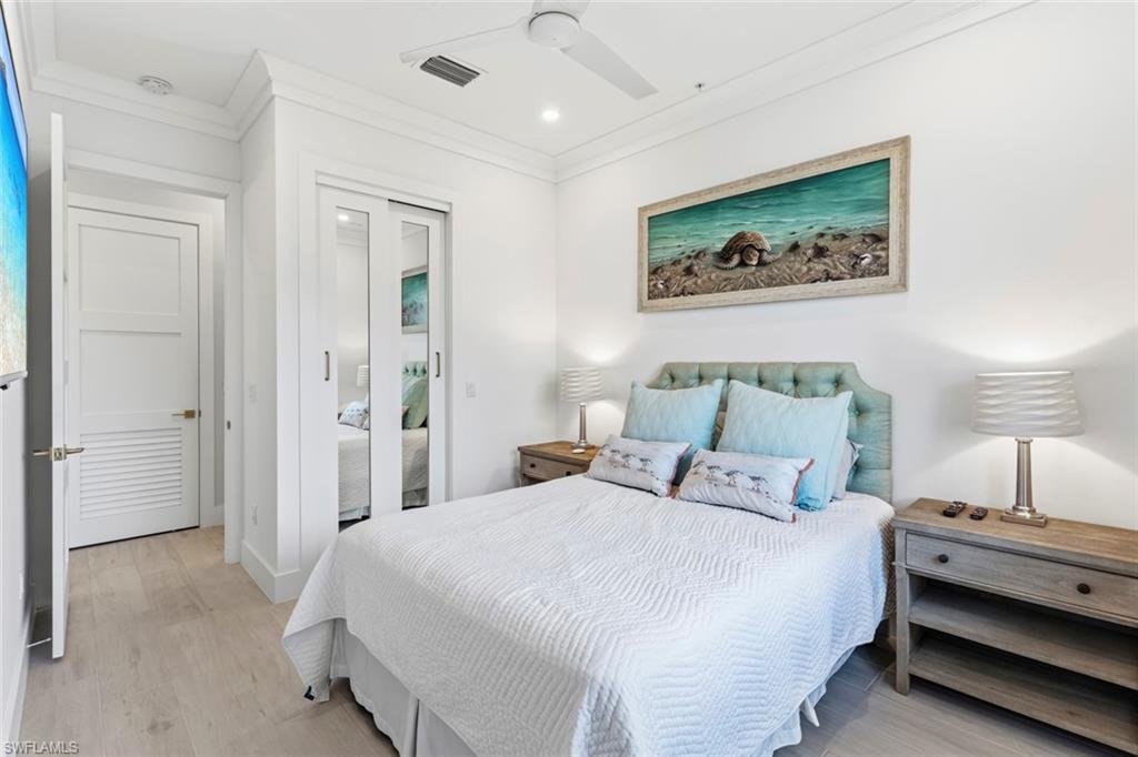 GRANADA HOMES - Residential