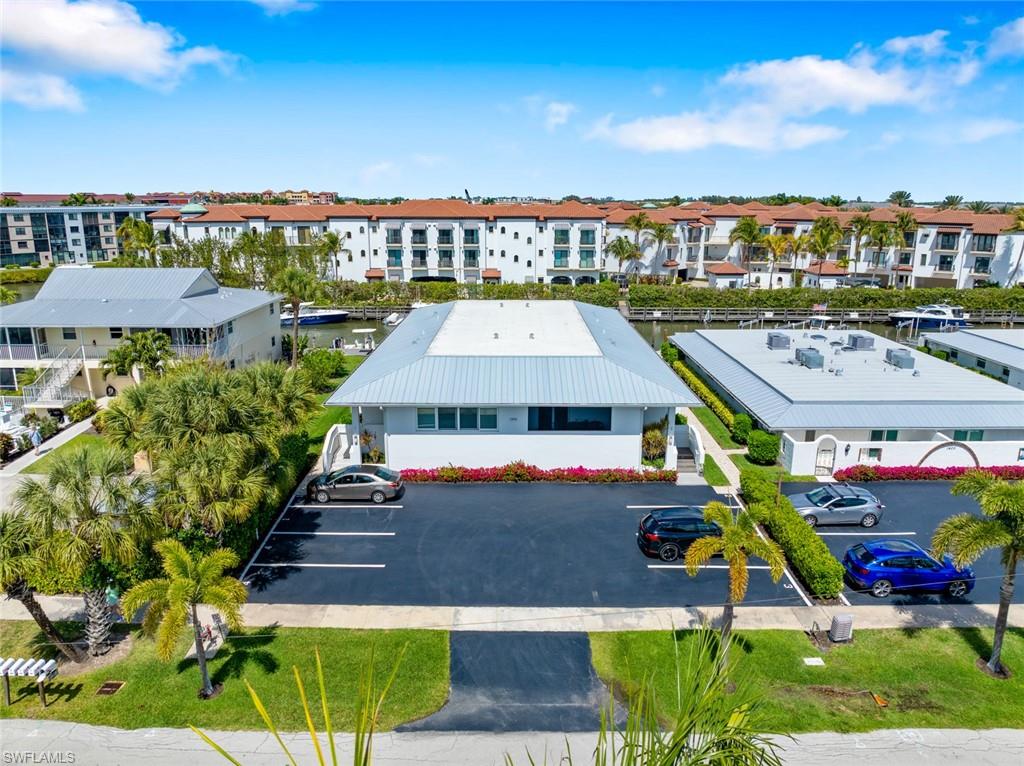 GRANADA HOMES - Residential