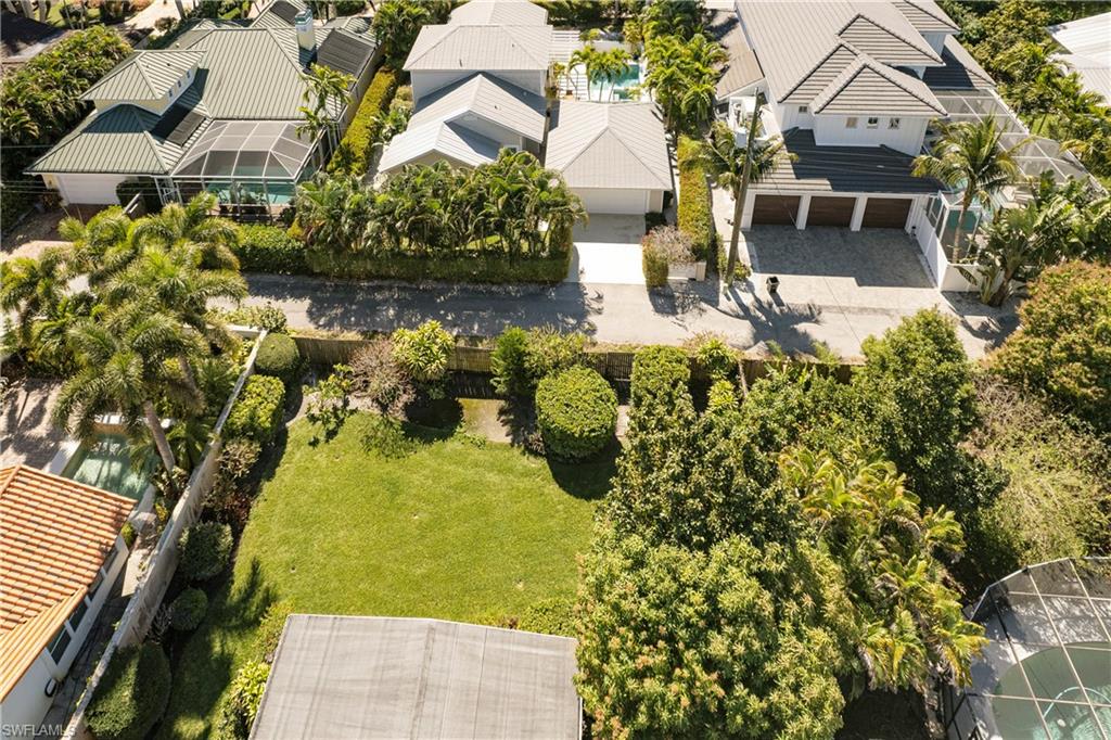 RIDGE LAKE - Residential