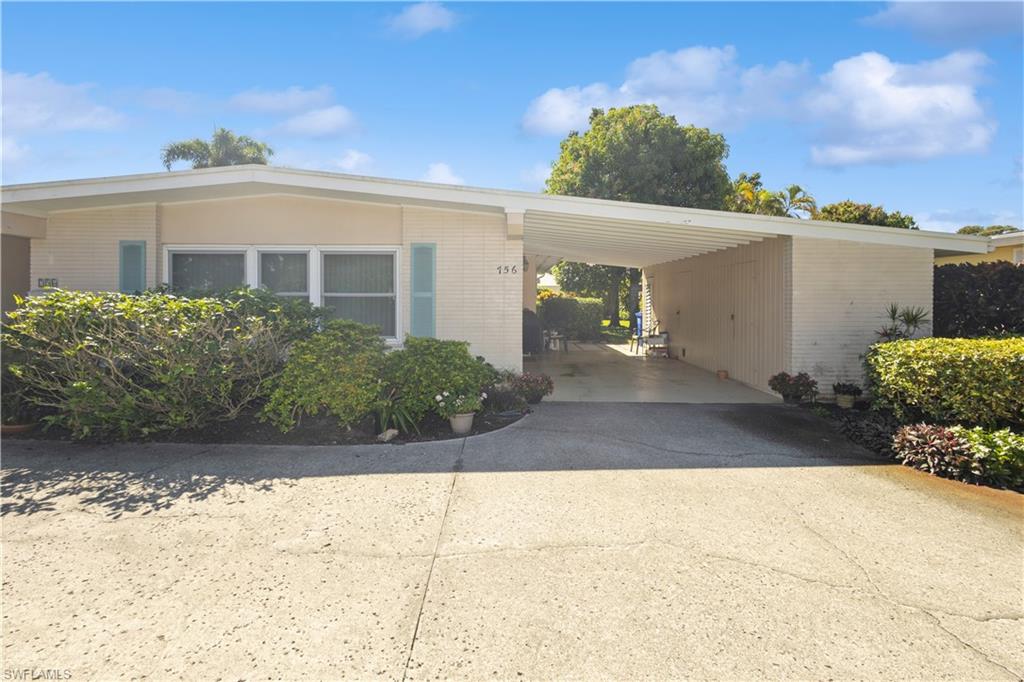 RIDGE LAKE - Residential