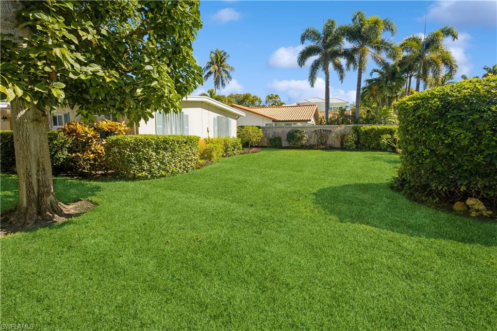 RIDGE LAKE - Residential