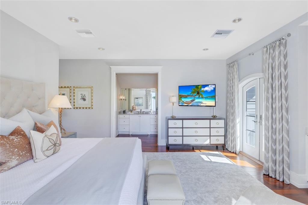 AQUALANE SHORES - Residential