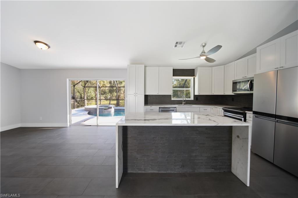 GOLDEN GATE ESTATES - Residential