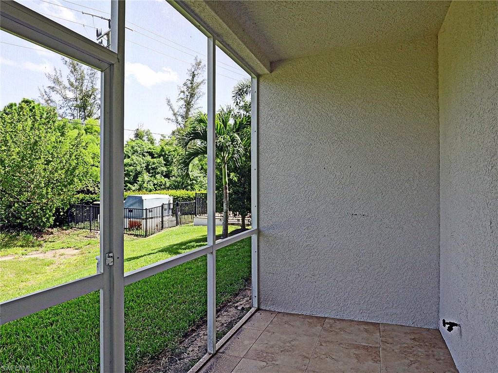 GREENWOOD VILLAS - Residential