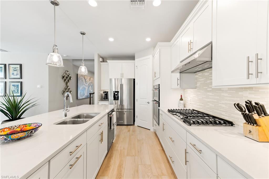 WINDING CYPRESS - Residential Lease