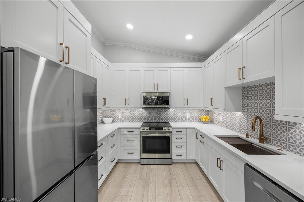 CEDAR RIDGE - Residential