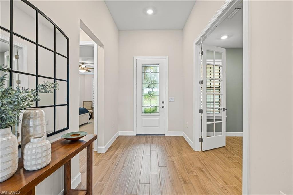 COUNTRY CLUB - Residential