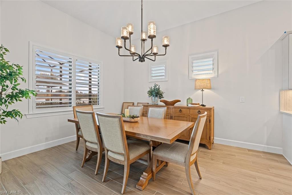 COUNTRY CLUB - Residential