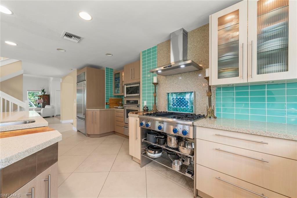 KINZIE ISLAND - Residential