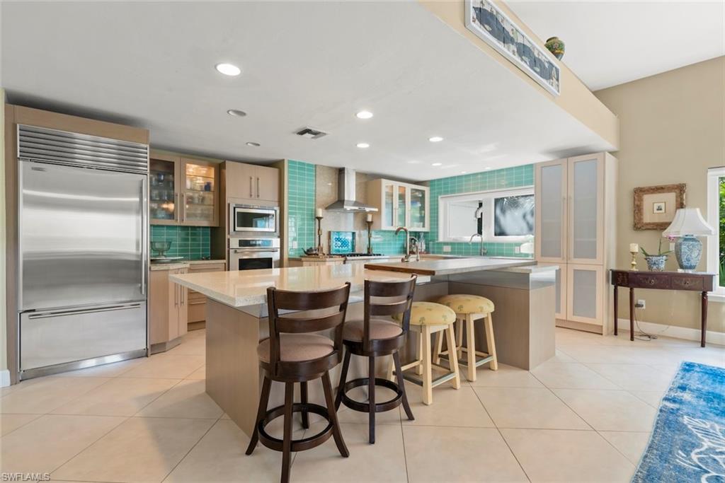 KINZIE ISLAND - Residential