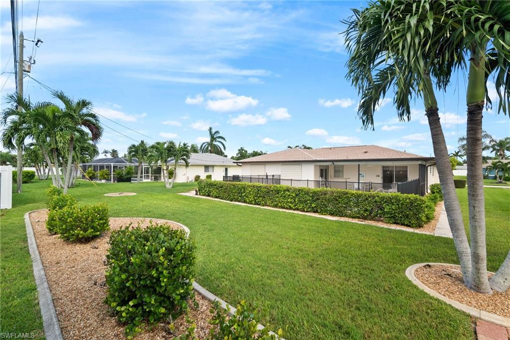 CAPE CORAL - Residential