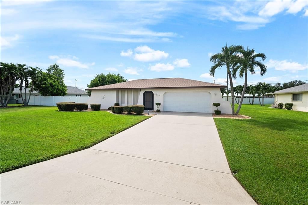 CAPE CORAL - Residential