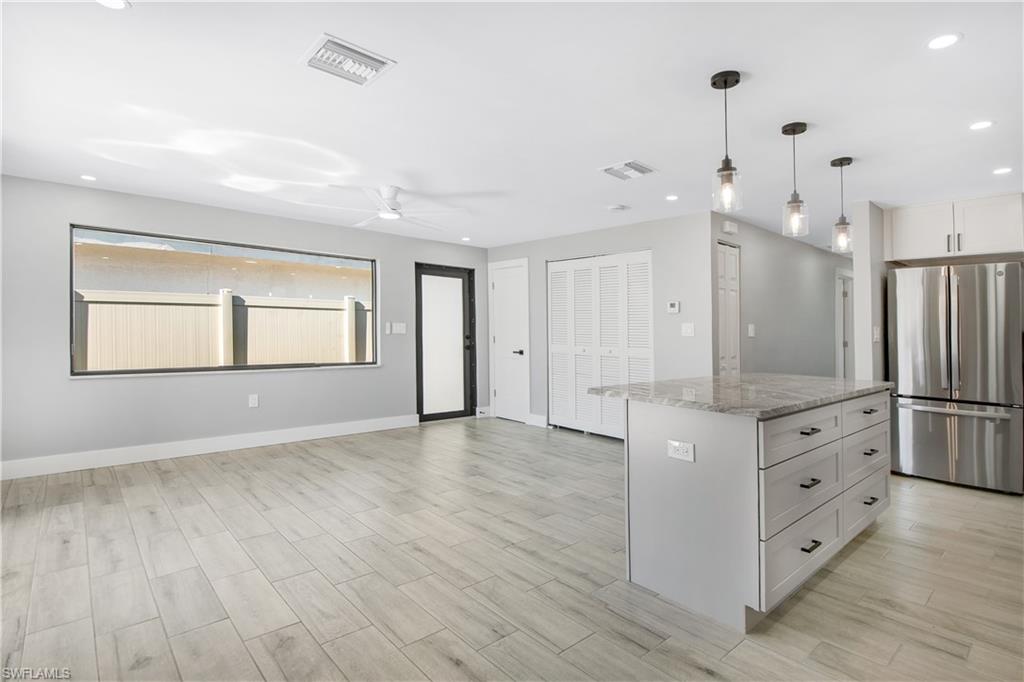 ISLES OF CAPRI - Residential