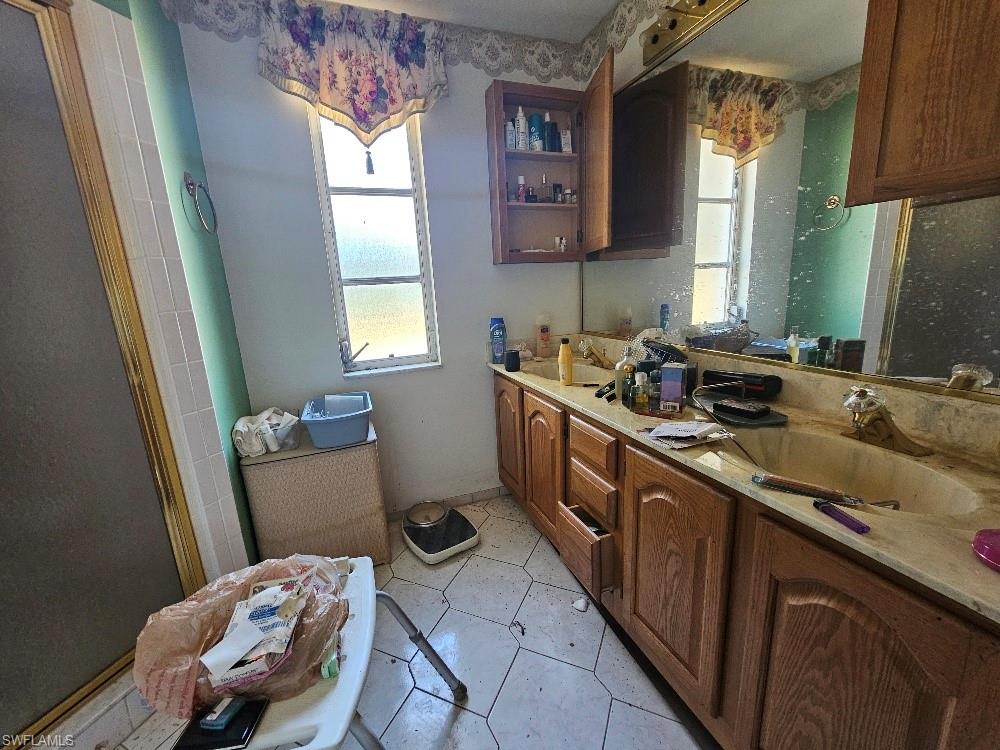 FORT MYERS SHORES - Residential