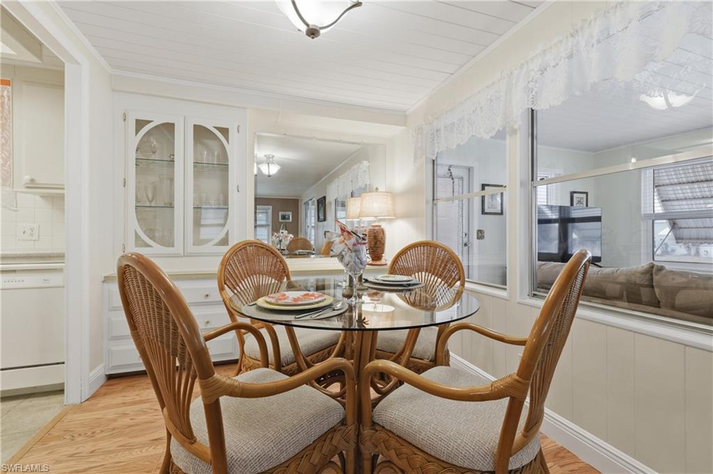 FOREST PARK MOBILE HOME - Residential