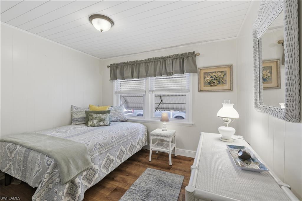 FOREST PARK MOBILE HOME - Residential