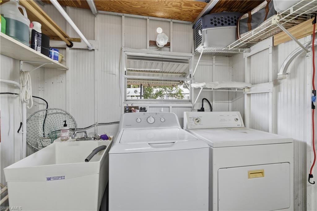 FOREST PARK MOBILE HOME - Residential