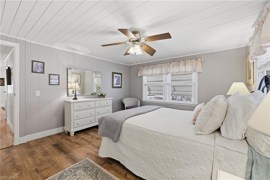 FOREST PARK MOBILE HOME - Residential