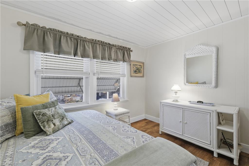 FOREST PARK MOBILE HOME - Residential