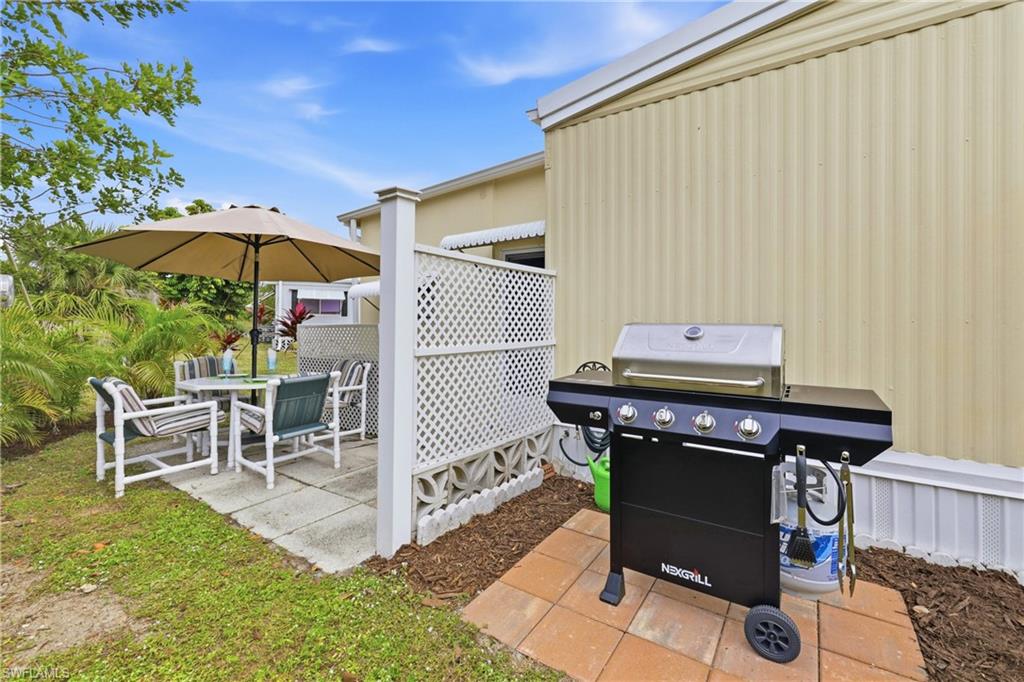 FOREST PARK MOBILE HOME - Residential