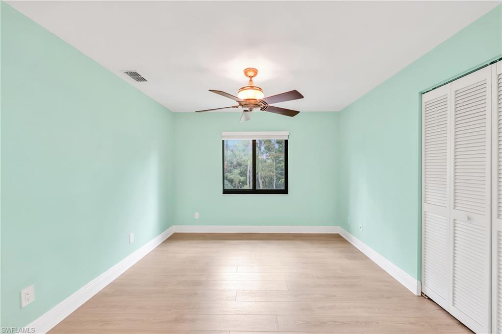 DEAUVILLE LAKE CLUB - Residential Lease