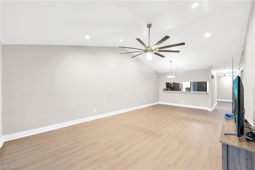 DEAUVILLE LAKE CLUB - Residential Lease