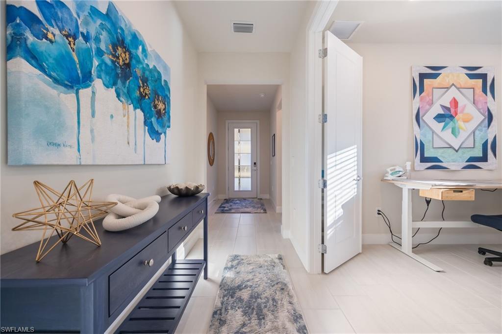 HAMPTON LAKES - Residential